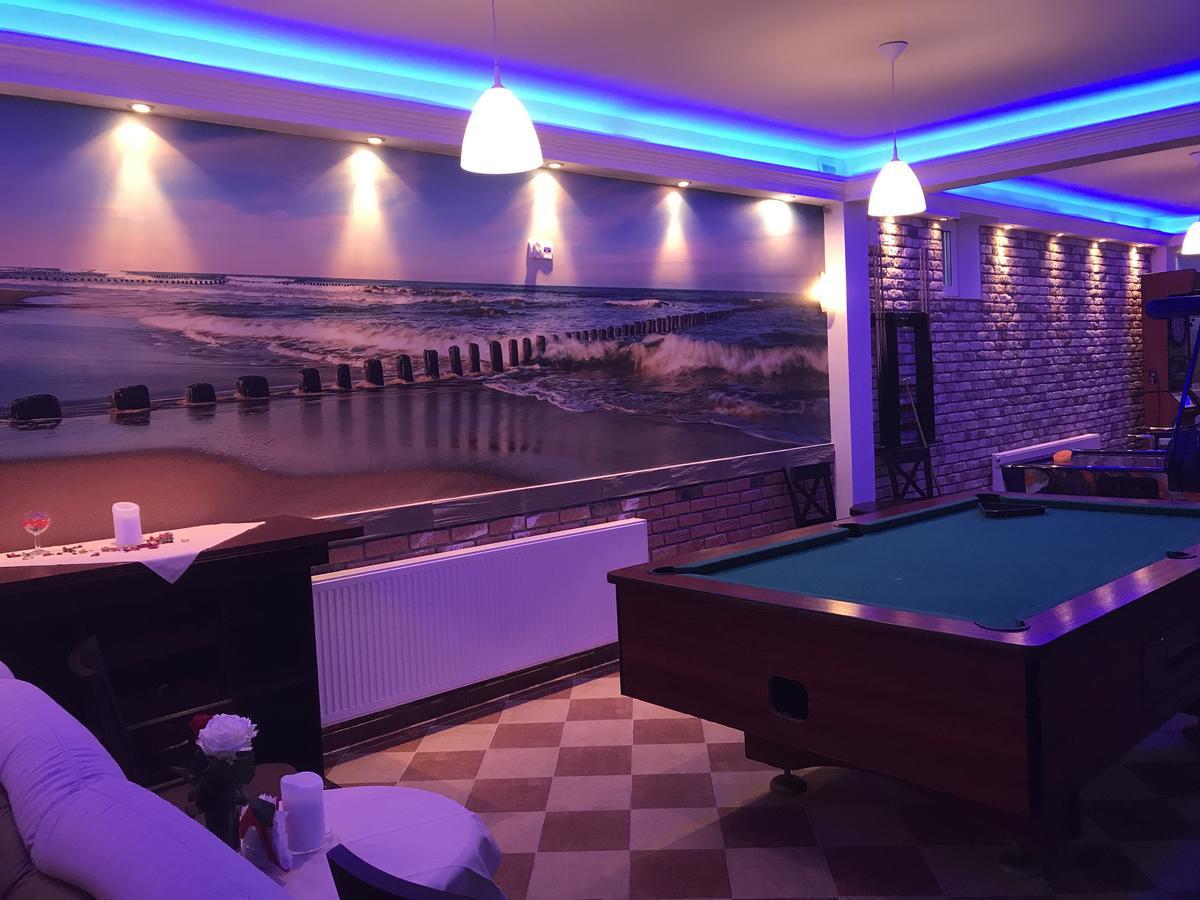 奥库斯基格兰德罗泽维耶酒店 Jastrzębia Góra 外观 照片